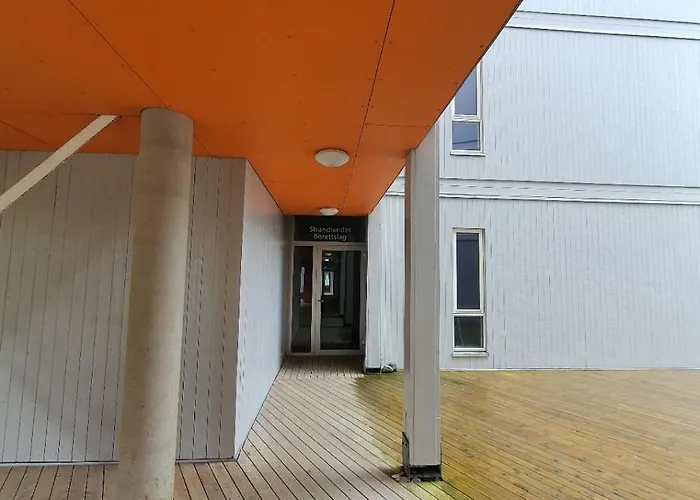 Northern Dreams With Free Parking Appartement